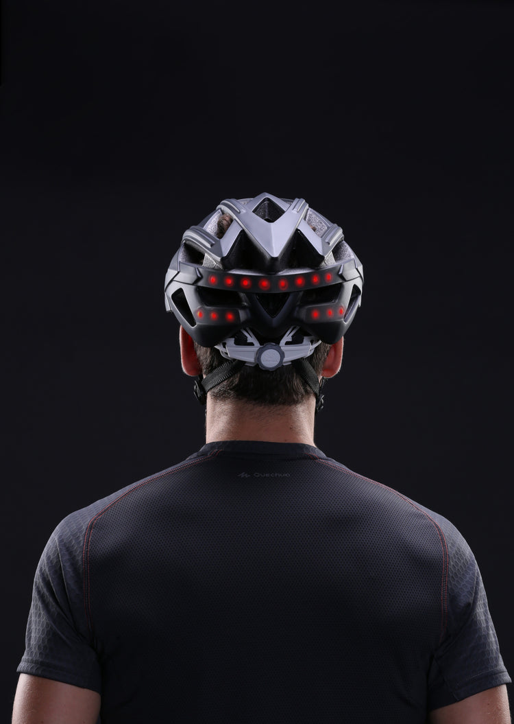 Livall BH60 SE Black Bluetooth str. 55-61 cm | cykelhjelm til landevej med led lys