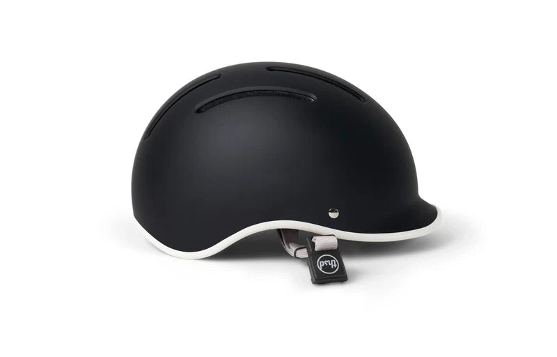 thousand junior carbon black 49-43 cm